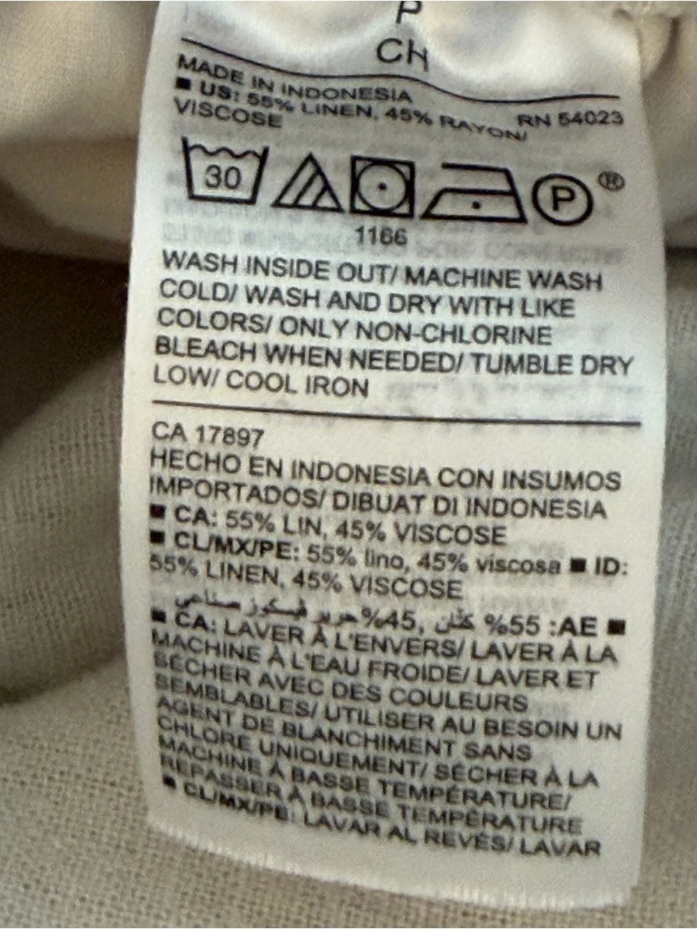 Old Navy light cream